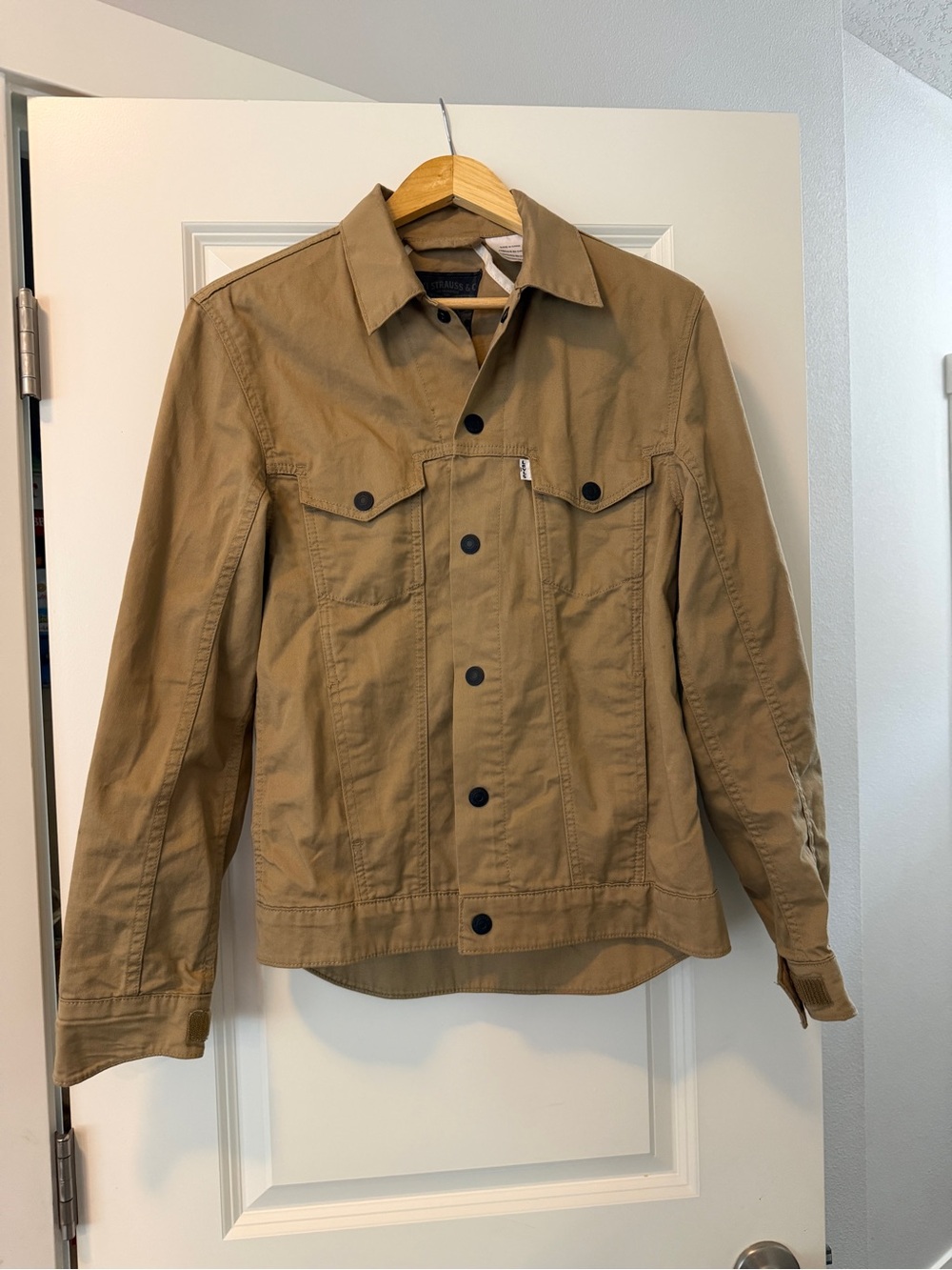 Levi's Lightweight Tan Cotton Shirt Jacket